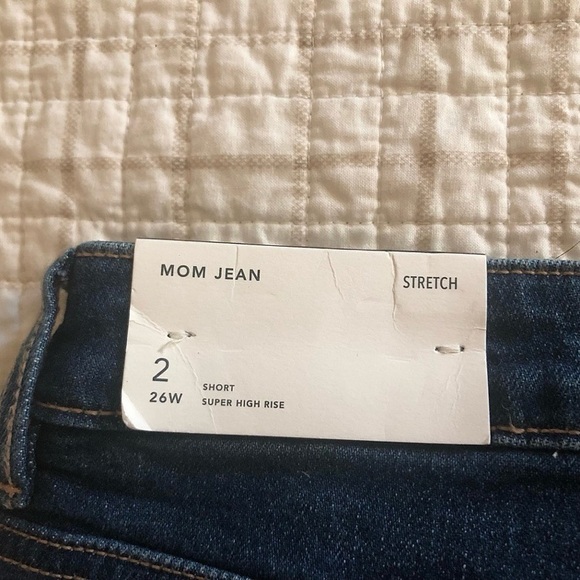 AE Dark Wash High Rise Mom Jeans - Picture 4 of 4